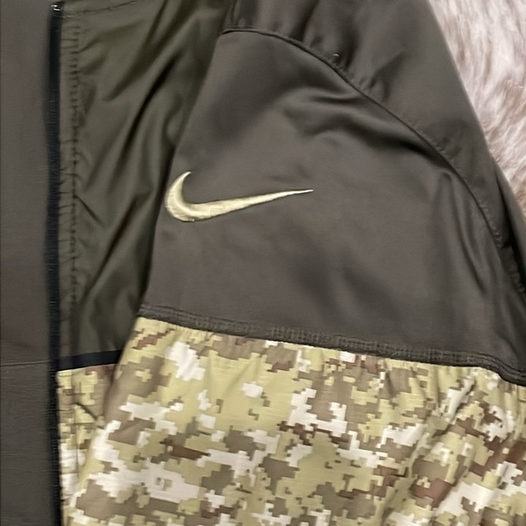 Nike Dallas Cowboys Jacket Mens Green Salute to Service Pullover Shield Size XL - Picture 5 of 6